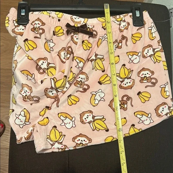 # 0517 +Monkey Print Pink Women's Shorts - Picture 5 of 8